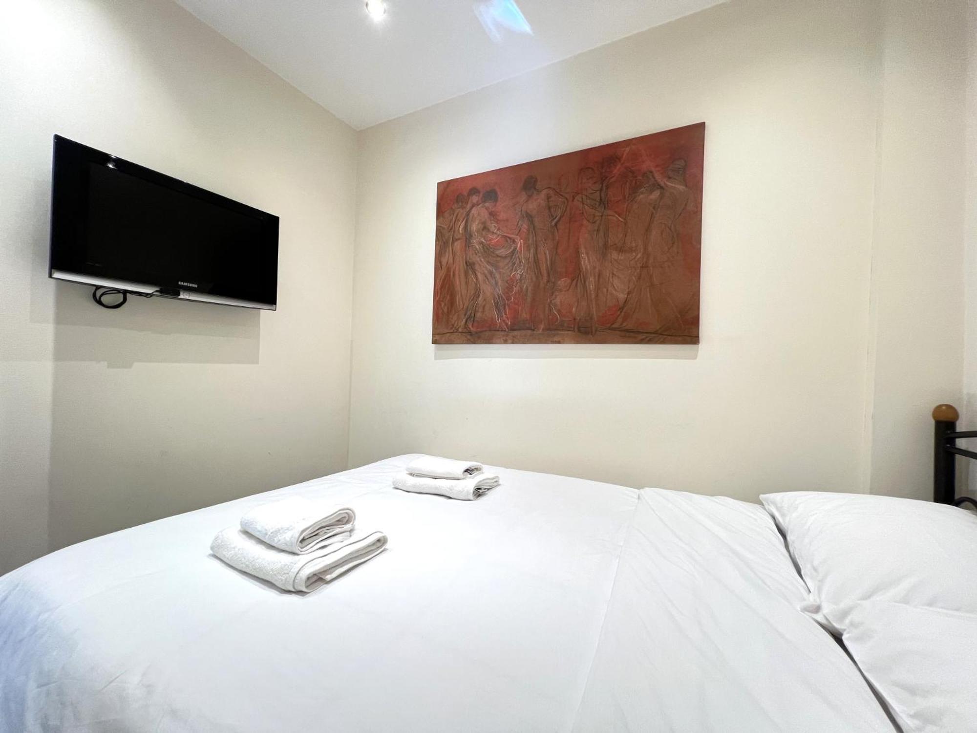 Historic Center Getaway 10'Walk To Acropolis Hill Apartment Athens Ngoại thất bức ảnh